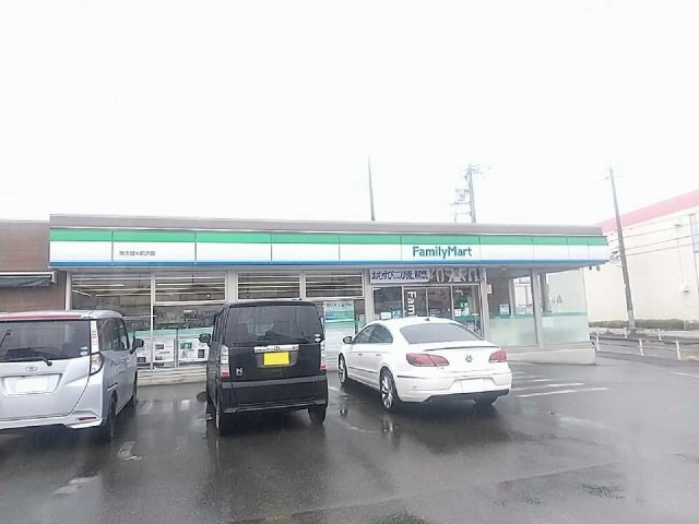 レオパレスヴェールの周辺