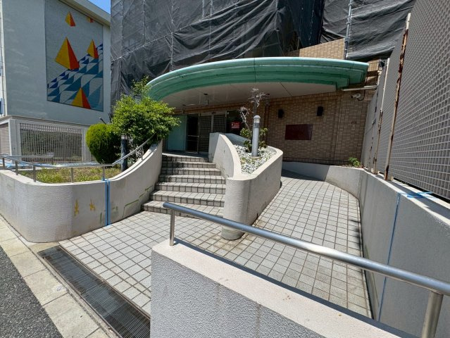 プリムールのエントランス