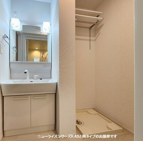 フローラルの洗面所