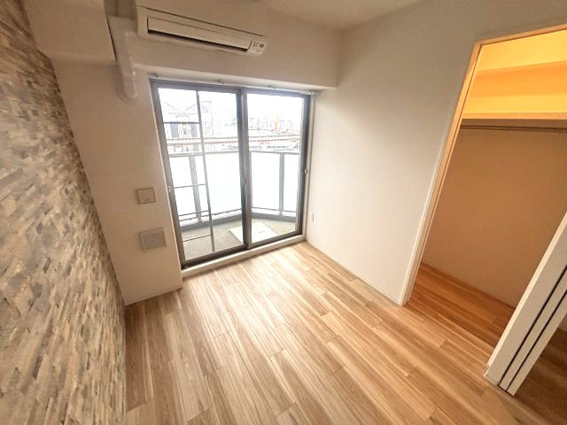 セレニテ神戸元町クレアの寝室