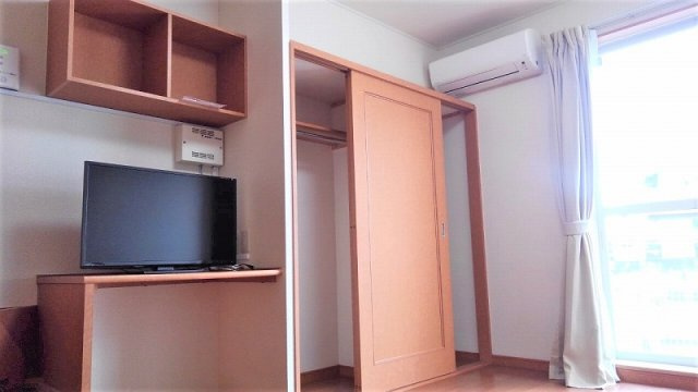 レオパレス高良川の居間・リビング|設備・仕様は号室により異なる為、現況を優先致します。