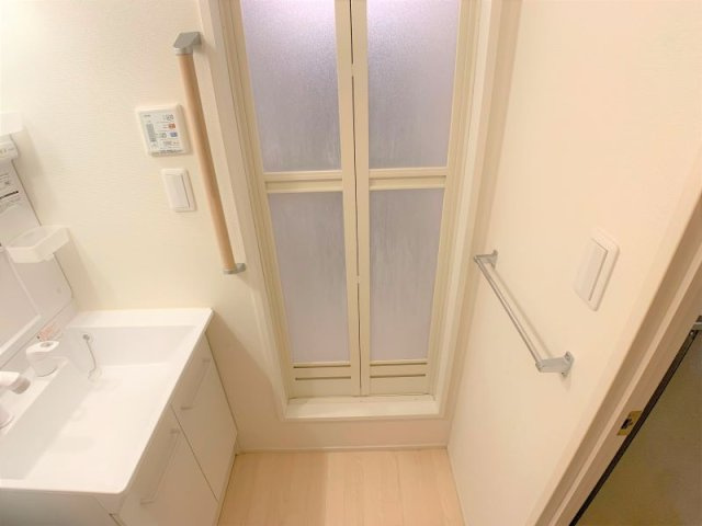 クレイノグレイス上津Ⅲの内装|設備・仕様は号室により異なります。（1Ｆ）反転あり。