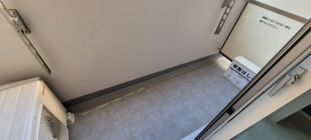 【バルコニー】