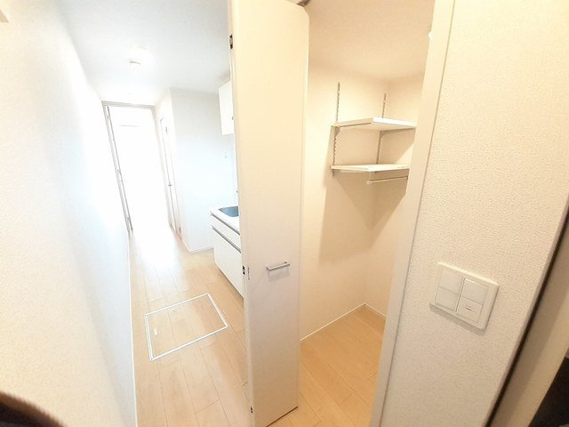 グランドソレーユ菅田の収納