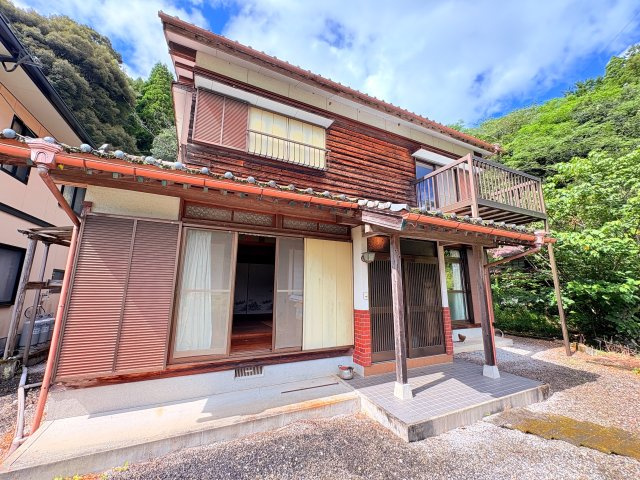 佐伯市本匠大字因尾　ログハウス風　3LDK