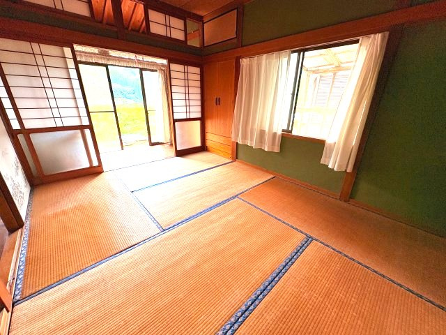 佐伯市本匠大字因尾　ログハウス風　3LDKの和室