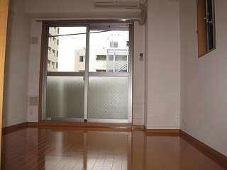サイレントヒル高野台の居間・リビング