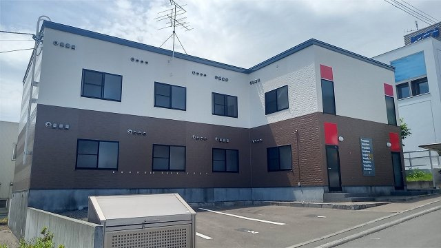 レオパレス９２１の外観|2023年6月外観塗装完了しました。
