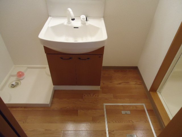 サンハイツ折坂のその他|脱衣所