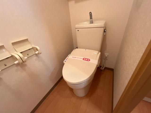 ソレイユＹＵＫＩのトイレ|シャワー付トイレ