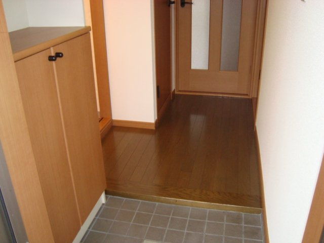エンジェルパレスＡの玄関|玄関