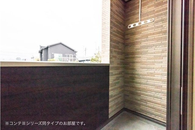 カーサ　ビアンカ　デュエのバルコニー