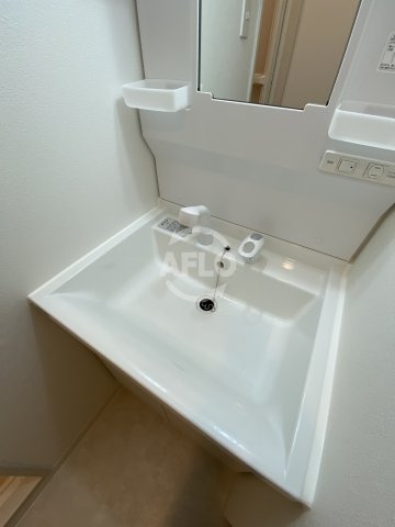 コンフォーダブル阿波座の洗面所|コンフォーダブル阿波座　独立洗面台