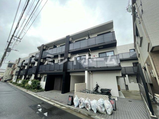 エストゥルース羽田の外観