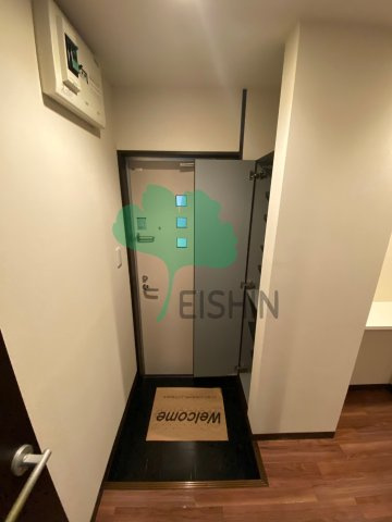 クレオ箱崎六番館の玄関