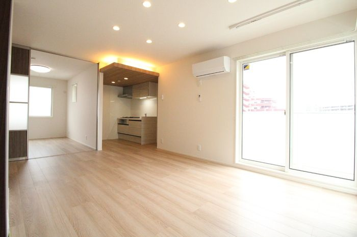 D-Residence光丘町A棟　A棟の居間・リビング