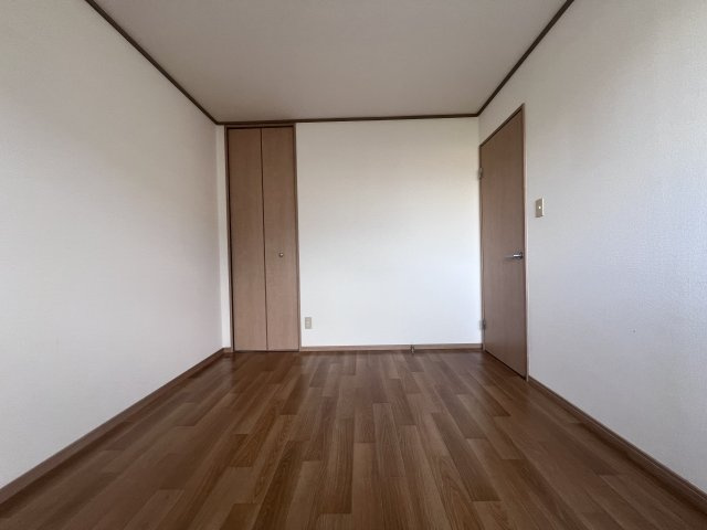 プレミールトモの洋室