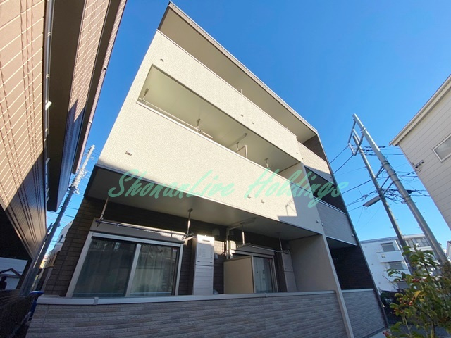 藤沢市高倉のアパート