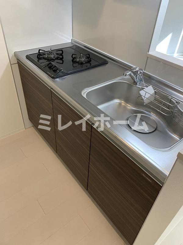 LiveFlat不動前のキッチン