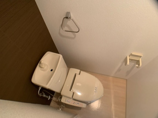 温水洗浄便座付きでおすすめです！