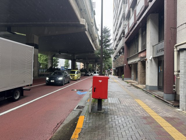 リッツ初台ビルの周辺