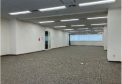 リッツ初台ビルのロビー