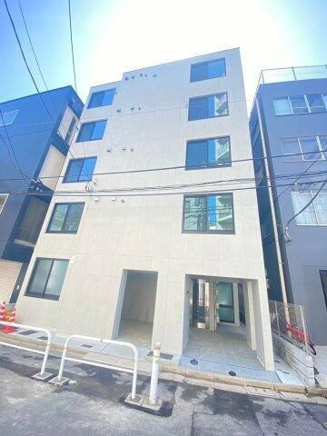 ＡＺＥＳＴ　Ｒ　ＳＨＩＭＯＩＴＡＢＡＳＨＩの外観