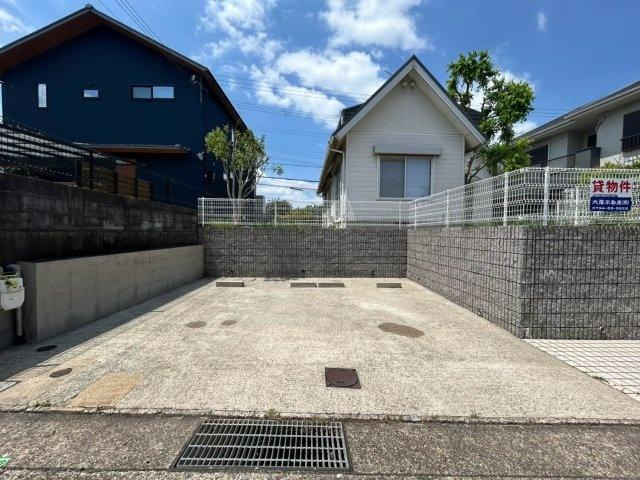志染町青山5丁目戸建の駐車場