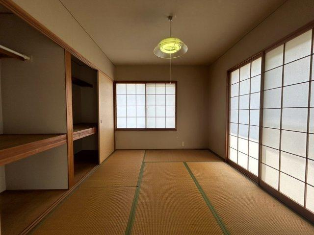 志染町青山5丁目戸建のキッチン