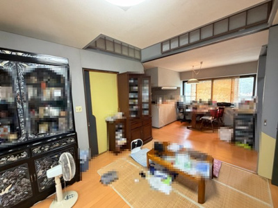 【居間・リビング】 | 伊勢崎市大正寺町 サウナ付き　3LDK