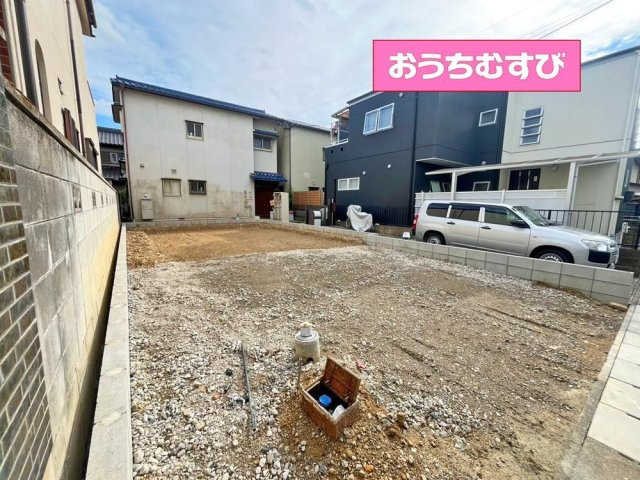 春日井市不二ガ丘2丁目(全1棟)の前面道路含む現地写真