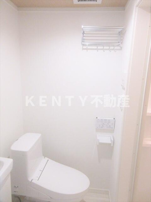 【トイレ】 | 四季邸 | コンパクトで使いやすいトイレです