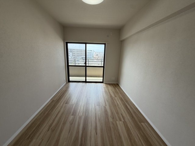 ライオンズヒルズ具志の寝室