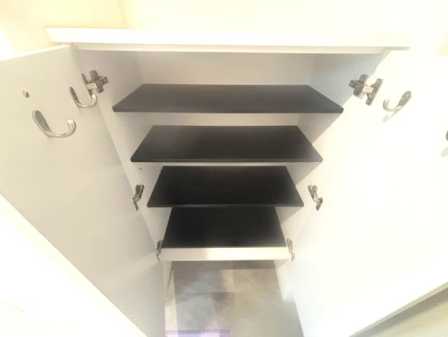 セレニテ神戸元町クレアの収納