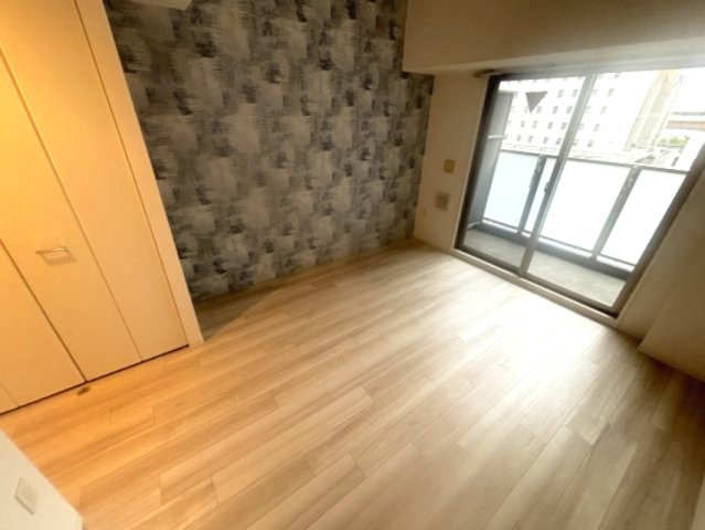 セレニテ神戸元町クレアの居間・リビング