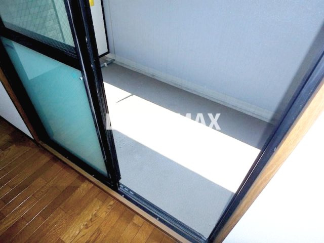 【バルコニー】エスリード吹田駅前