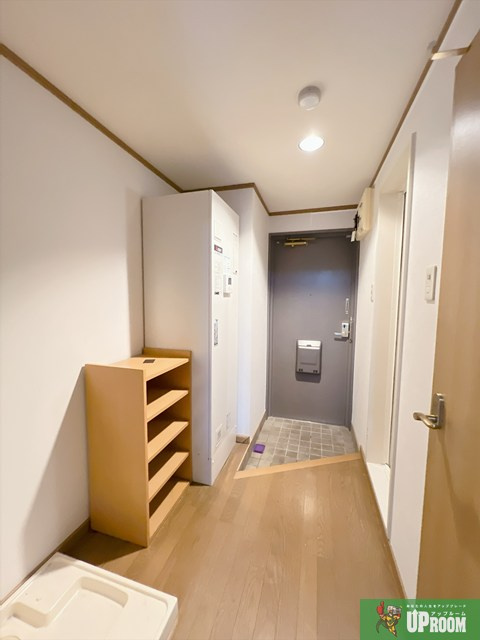 クラージュ474の玄関