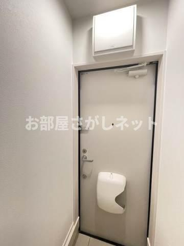 バーミープレイス西新宿【おとり物件なし】#学生・社会人にオススメ！初期費用分割払いOK！の玄関