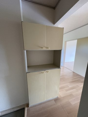 エステートピア赤松の収納