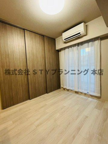 仲介手数料0！！デュオフラッツ栄の居間・リビング