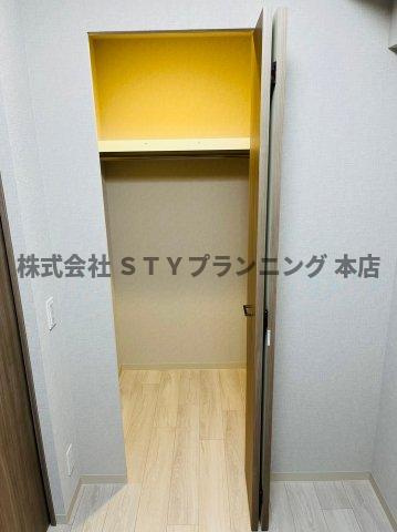 仲介手数料0！！デュオフラッツ栄の収納