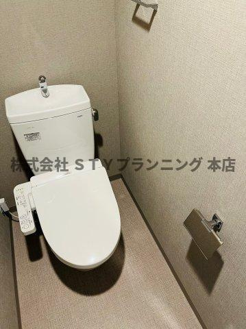 仲介手数料0！！デュオフラッツ栄のトイレ