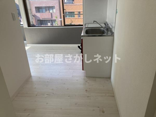 池戸ビル【おとり物件なし】の洋室