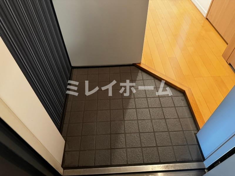 リエス大森ル・ノードの玄関