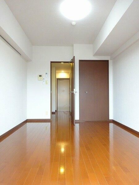 ＧＥＮＯＶＩＡ吉祥寺通りＥＡＳＴの居間・リビング