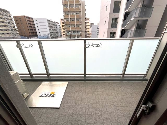 スプランディッド江坂IIIのバルコニー