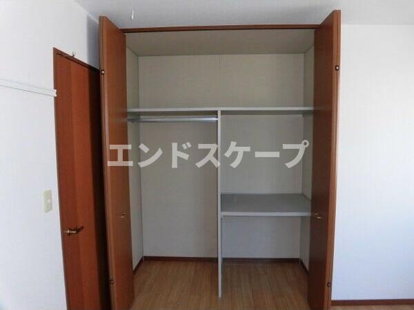 エミネンス西野目Cの収納|高崎、前橋のお部屋探しはエンドスケープまで！お客様の理想お聞かせ下さい♪