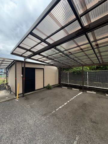 キャニオンアングルの駐車場