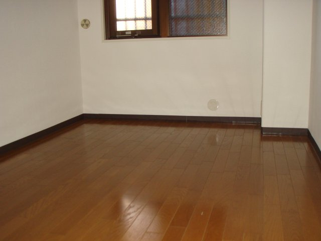 【洋室】 | シェルプール壱番館 | 洋室です