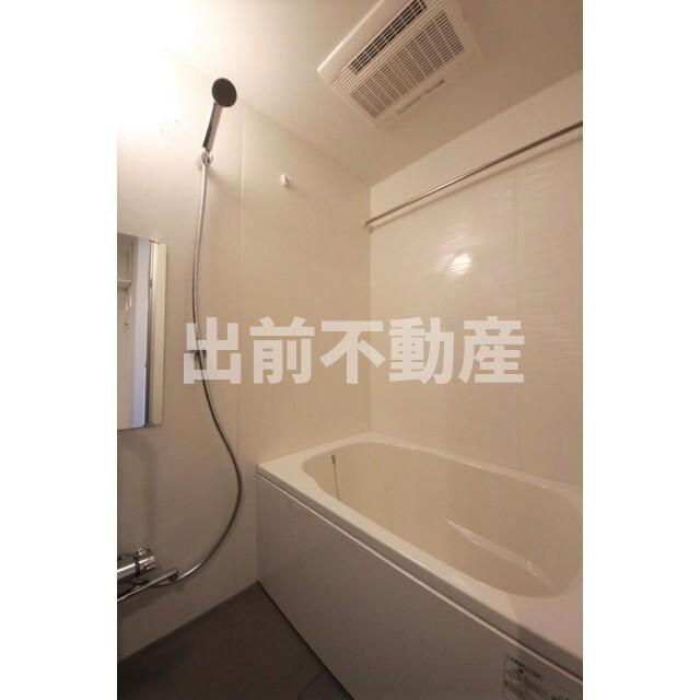 スクエアガーデン池袋の浴室